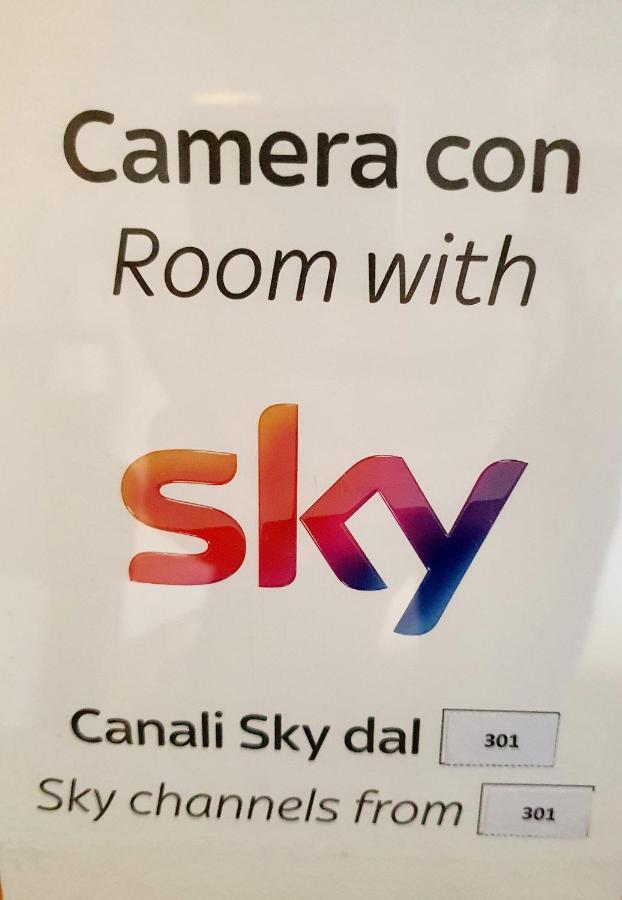 Camera Standard Matrimoniale/Doppia con Letti Singoli