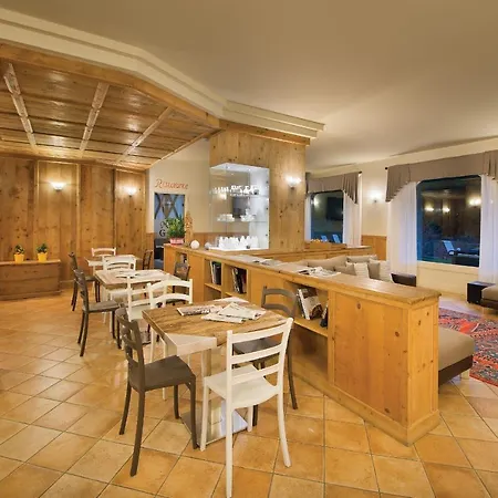 Residence Club Ponte Di Legno-3